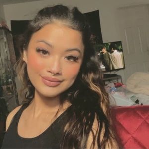 Meet your Posher, Marisa